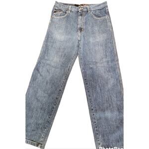 LOT 29  WORLD CLASS DENIUM SIZE 36